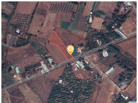 Bán đất 2376.7m² Xã Châu Pha