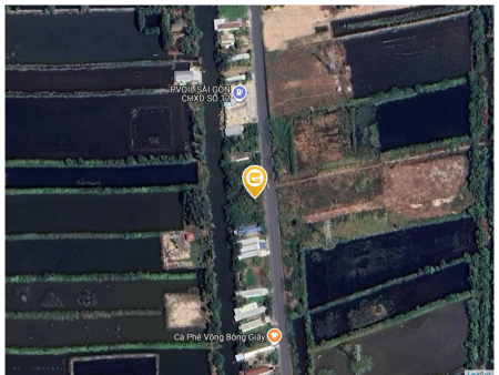 Bán đất 880m² có sẵn 440m² thổ cư ngang.