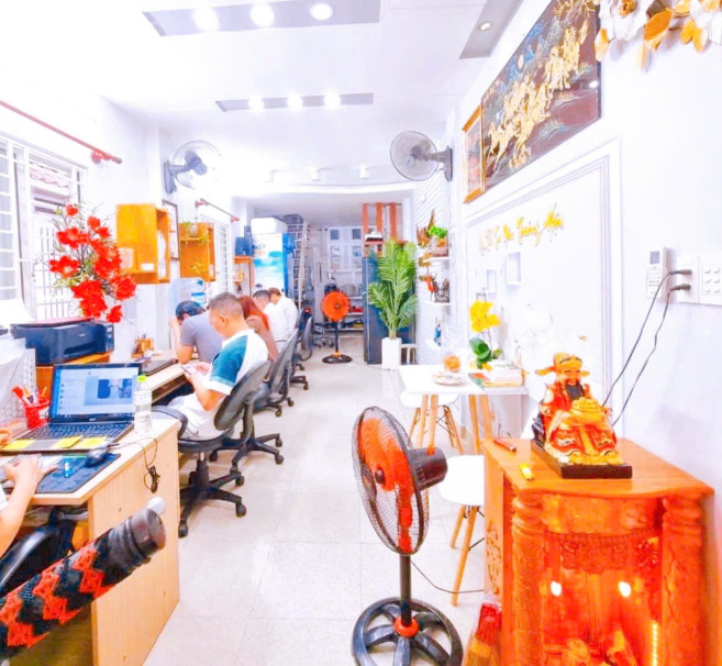 Bán nhà QUẬN PHÚ NHUẬN - lô góc hẻm Ô tô Lê Văn Sỹ, Dài khủng 18 m, Giá 6 tỷ