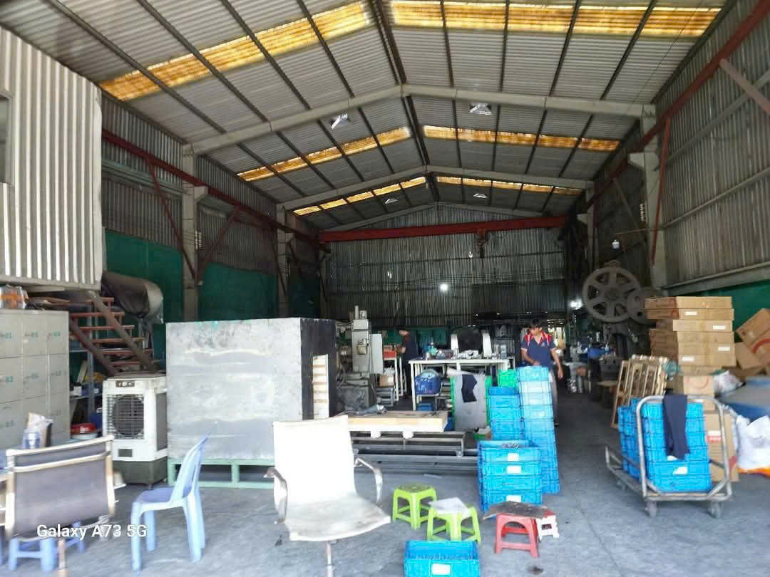 CHO THUÊ XƯỞNG TÂN VĨNH HIỆP – TÂN UYÊN – BÌNH DƯƠNG Ngành sản xuất hiện tại: Hàng nội thất gỗ trắng & phun sơn Liên hệ ngay: 0366.632.092 (Zalo/Call) để xem xưởng thực tế!