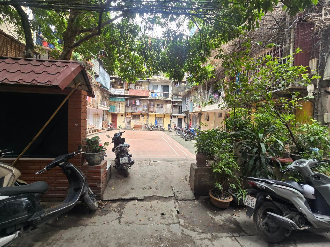 BÁN NHÀ TT NGUYỄN LƯƠNG BẰNG  - ĐỐNG ĐA - 60M2 - 2 TẦNG - 2 TỶ X - SỔ ĐỎ CHÍNH CHỦ