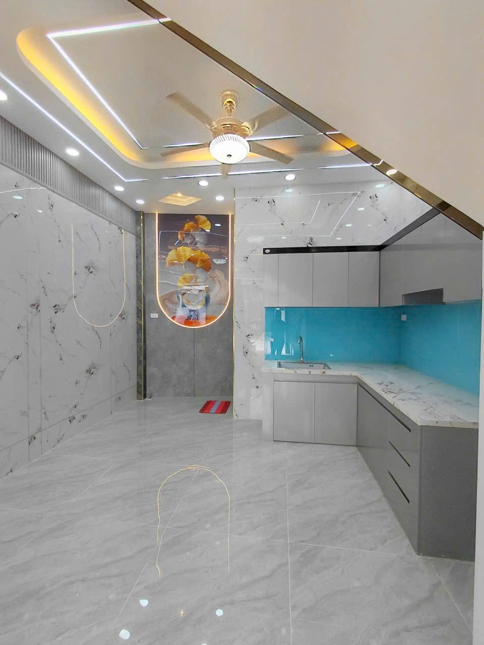 NHÀ MỚI ĐẸP ĐỦ CÔNG NĂNG -FULL NỘi THẤT - HẺM XE TẢI THÔNG- VỊ TRÍ KINH DOANH- HUỲNH THỊ HAI QUẬN 12