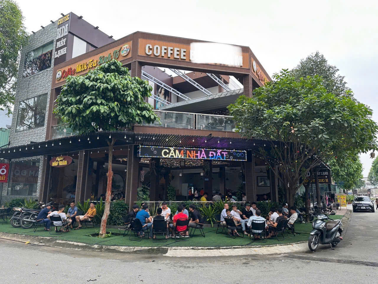 BÁN ĐẤT  KINH DOANH CAFE & BIDA HAI MẶT TIỀN 3 TẦNG 240M2.TP THUẬN AN. BÌNH DƯƠNG