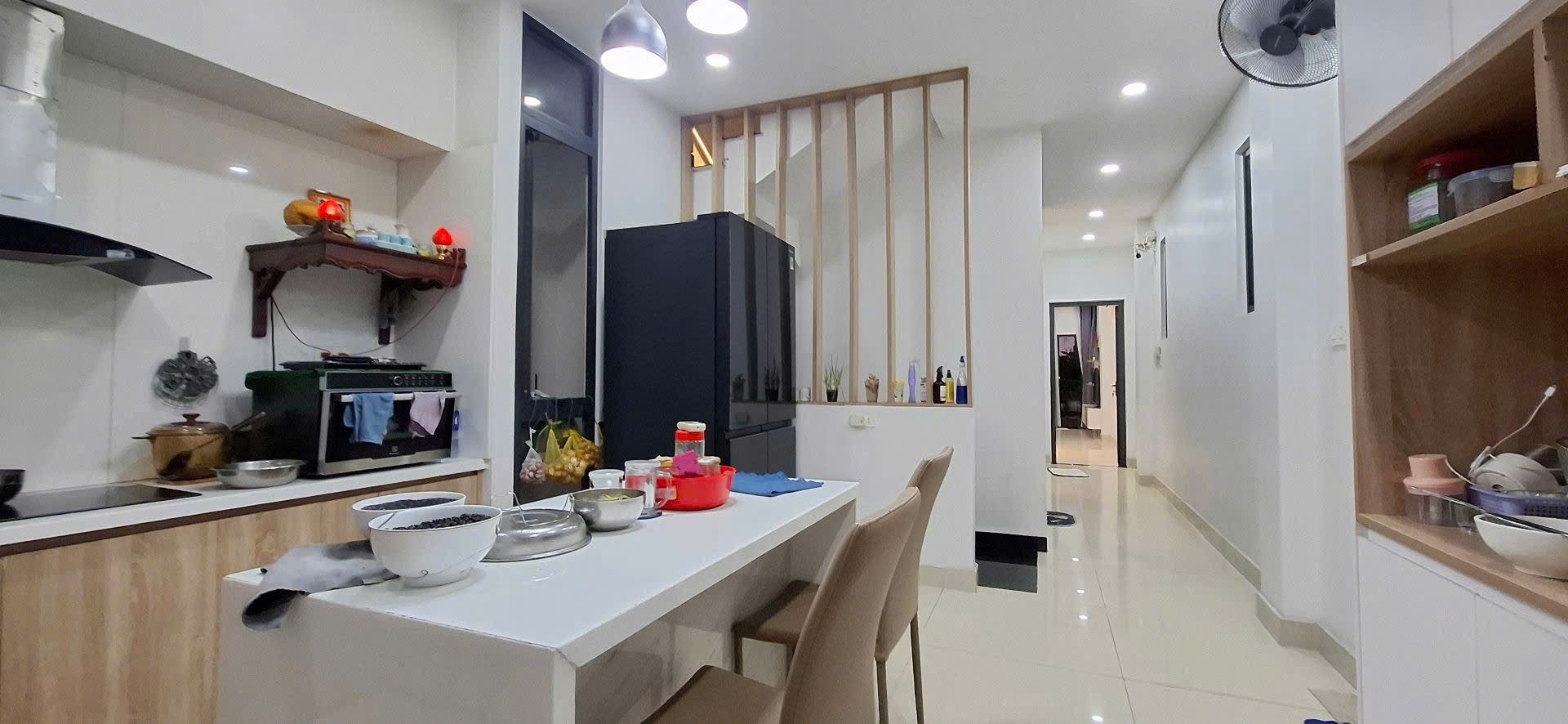 NHÀ MT SIÊU HIẾM NGUYỄN TƯ NGHIÊM, BÌNH TRƯNG TÂY, QUẬN 2