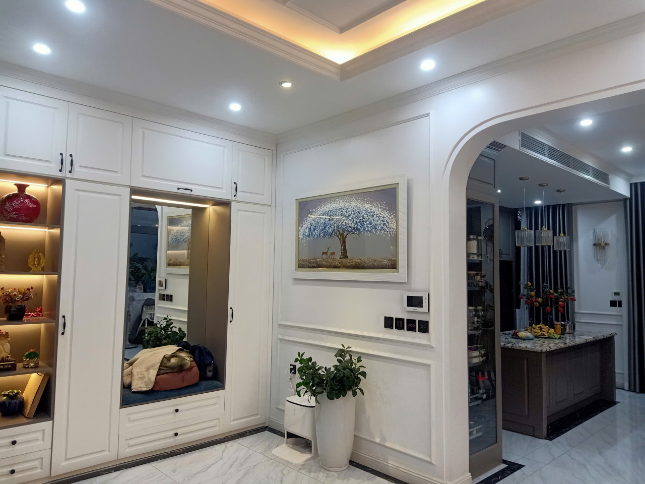 Nhà 7 tầng thang máy khu đất dịch vụ La Khê 50m 6 phòng khép kín nhà mới ở ngay ô tô tránh vỉa hè 0961450400.