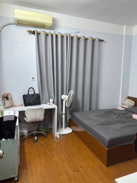 Bán gấp CH Chung cư  siêu Vip, CT2A  KĐT  Văn Quán, Hà Đông. DT: 75m2 – 2PN . 4,15 tỷ.