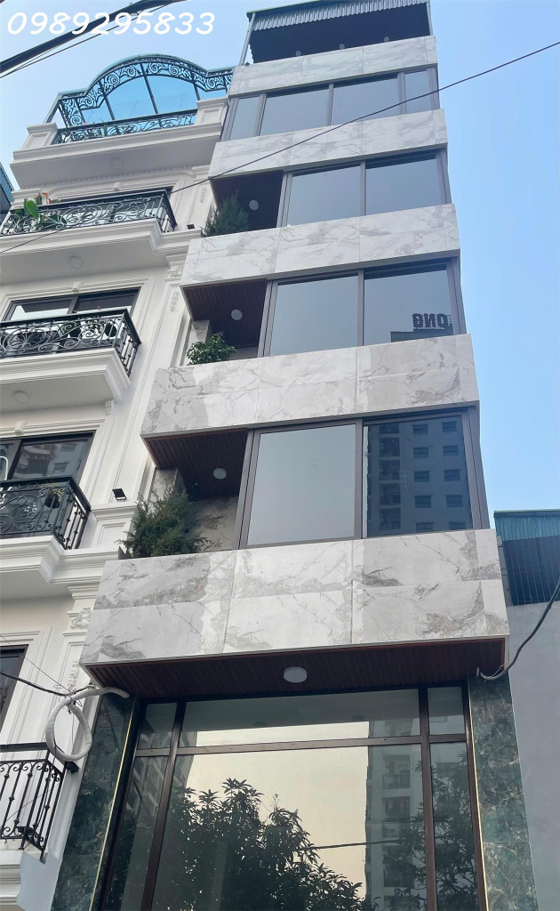 CHỈ HƠN 11TỶ - HOA HẬU LONG BIÊN - NHÀ 8 TẦNG THANG MÁY – DÒNG TIỀN 80TR/THÁNG