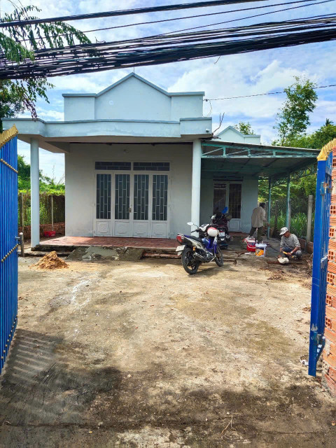 ĐẤT ĐẸP - GIÁ TỐT - Vị Trí Đắc Địa Tại Ấp Hòa Bình 1, xã hiệp hòa, Đường Bê Tông, Xã Hiệp Hòa, Huyện Đức Hòa, Long An