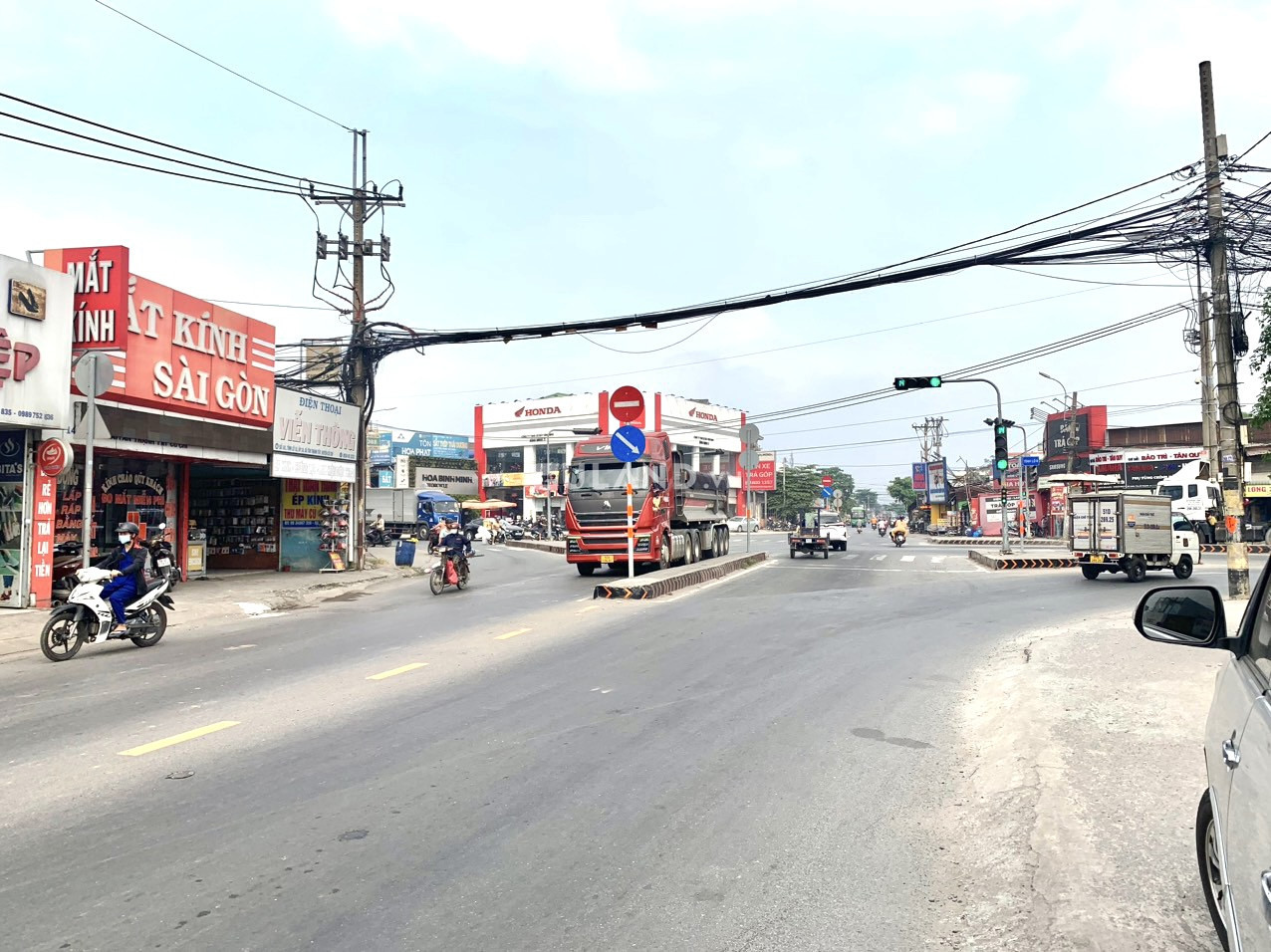 -Bán đất mặt tiền đường tỉnh lộ 15
