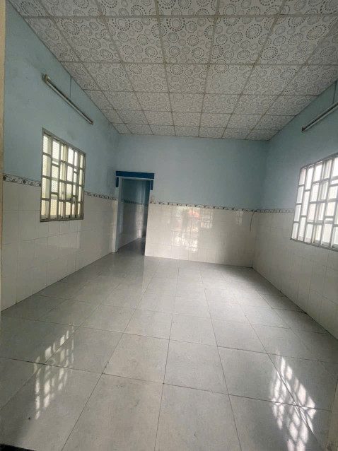 Nhà cấp 4 hẻm tỉnh lộ 15, xã Trung An dt 150m2 full thổ 2pn 1wc giá 2,39 tỷ