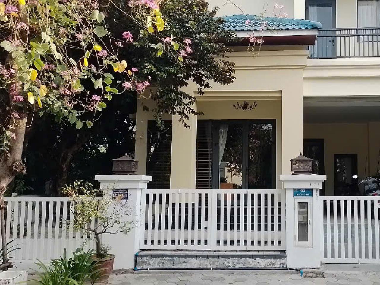 Rẻ Villa Sentoria vuông Vườn Lài Q12, 226m2, 10.3x20m, chỉ 2x tỷ