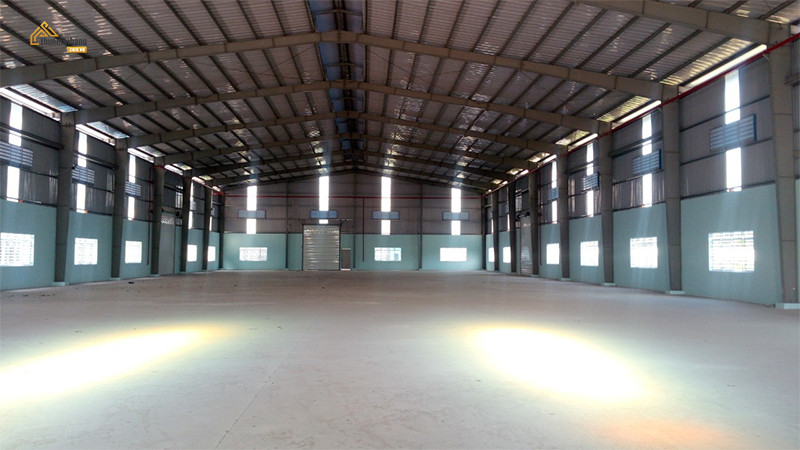 BÁN XƯỞNG SẢN XUẤT 6800M2 TRONG KCN ĐỨC HOÀ, LONG AN.LH 0798530267