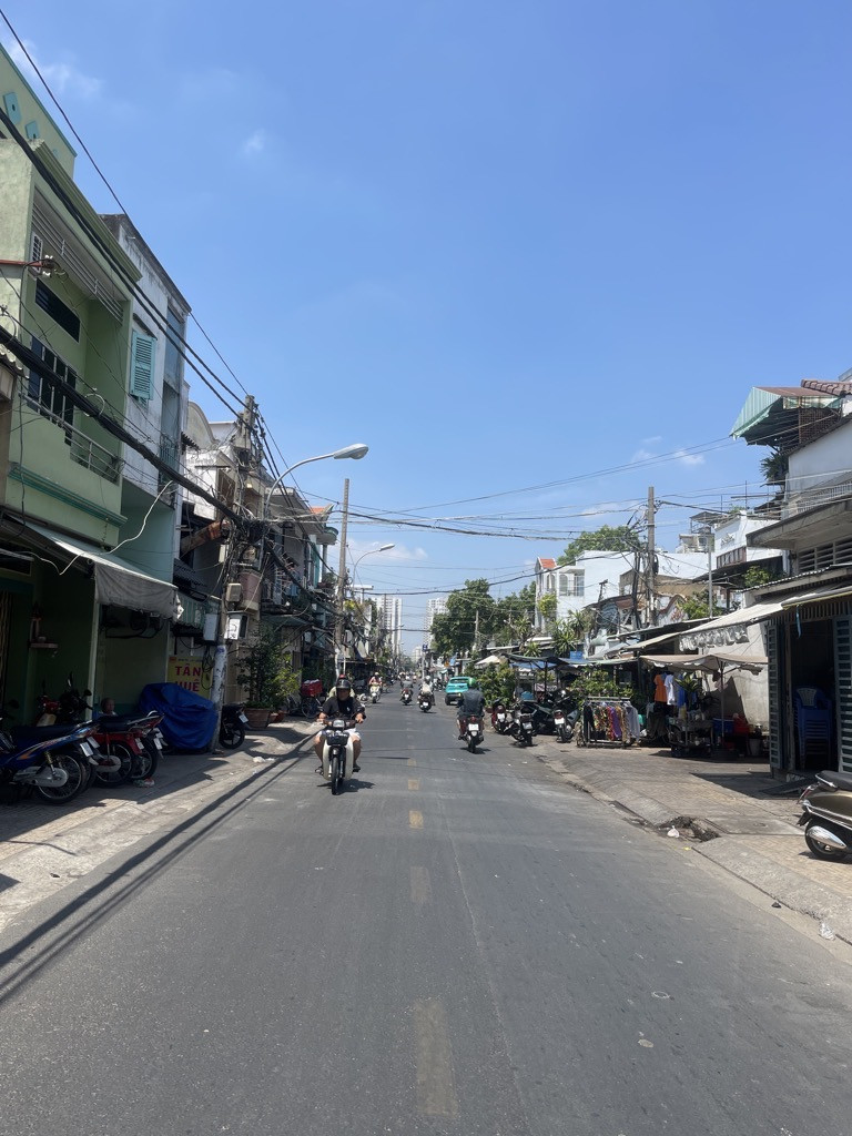 BÁN NHÀ - VỊ TRÍ KINH DOANH - QUẬN 6 - PHAN VĂN KHỎE - 30M2 - NHỈNH 3 TỈ