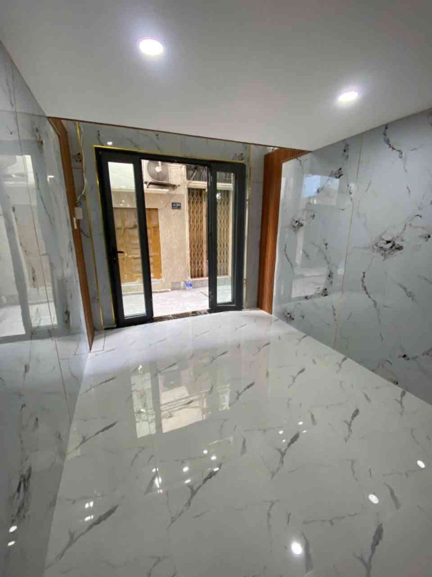 BÁN NHÀ ĐƯỜNG BÌNH THỚI - TRUNG TÂM QUẬN 11 - 3 PHÒNG NGỦ ĐỦ CÔNG NĂNG - CHỈ NHỈNH 4 TỶ