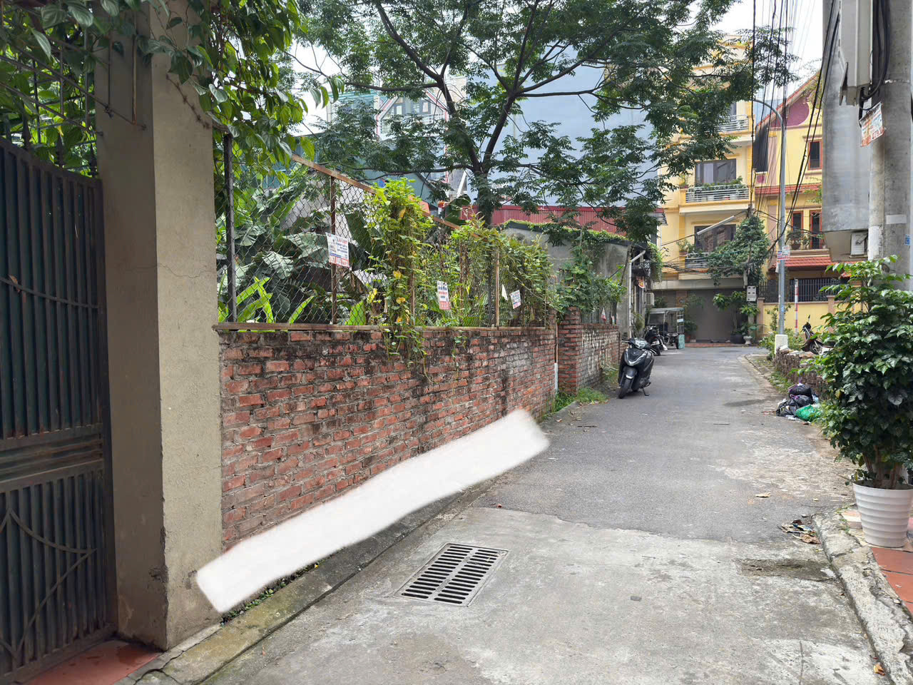 Bán đất đẹp Ngọc Thuỵ - 55.8m², mặt tiền vàng
🏡 Vuông vắn, MT = hậu = 5.52m, GIÁ NHỈNH 12 TỶ
