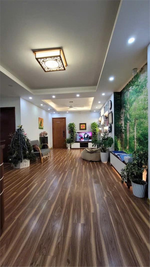 TT Thạch Bàn - Tầng cao View đẹp - Tiện ích bạt ngàn - Ở sướng - 76m chỉ 4.2 tỷ