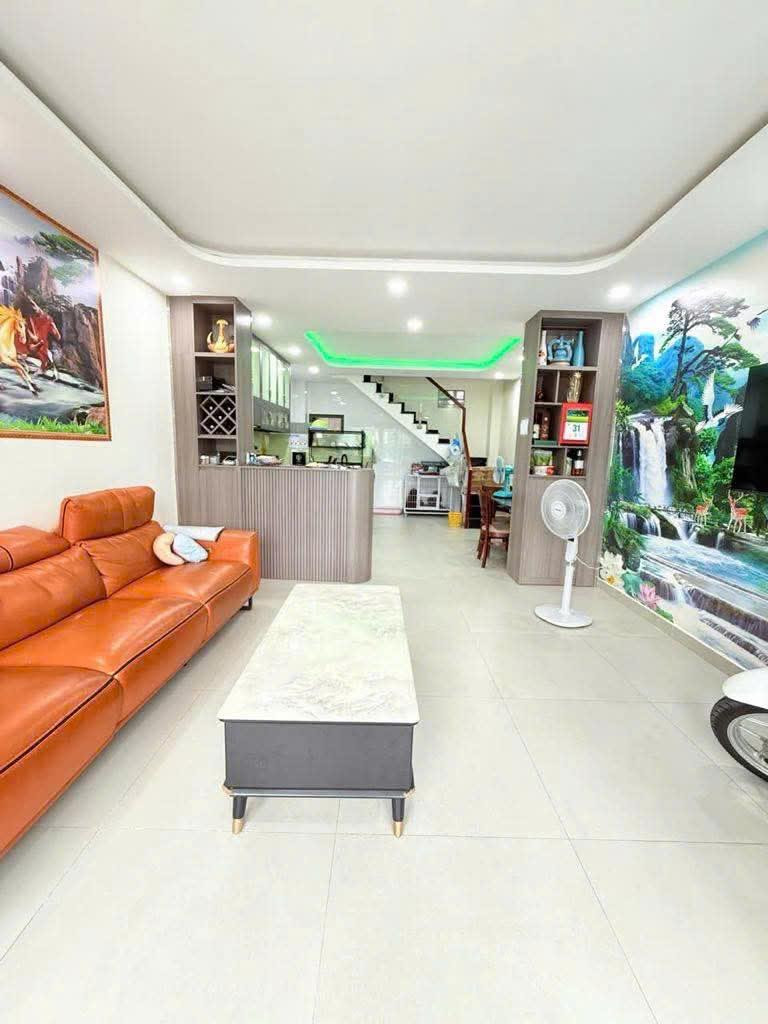 --Bán nhà HXH phường 9, Lạc Long Quân, Tân Bình; 54m2 - nhỉnh 7 tỷ