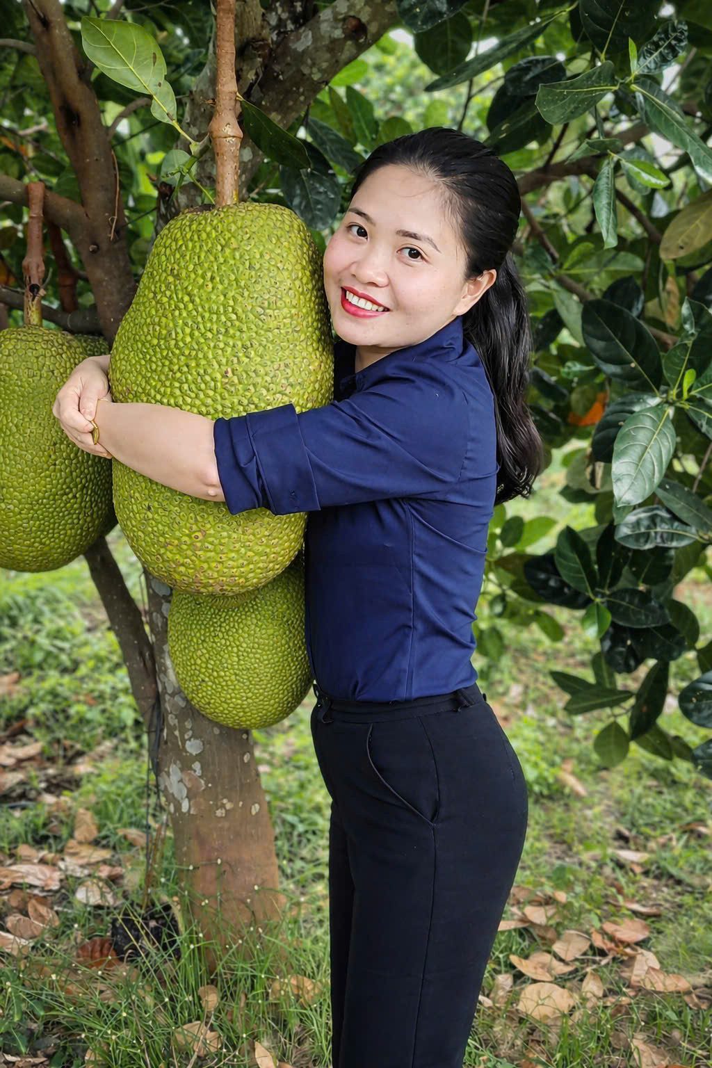 BÁN ĐẤT LÀM KHO XƯỜNG CÓ SẴN  CÂY ĂN TRÁI