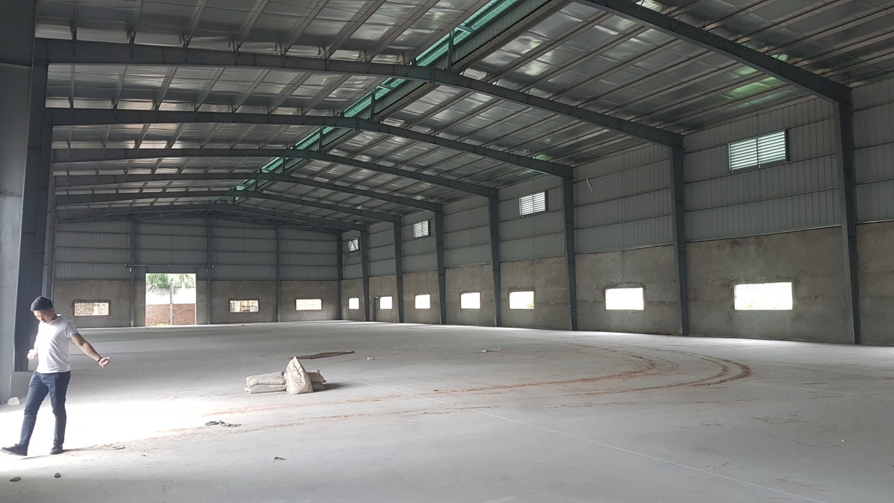 Cho thuê nhà xưởng 8000m2 MT tỉnh lộ 830 xã Lương Bình, huyện Bến Lức, Long An. LH 0798530267