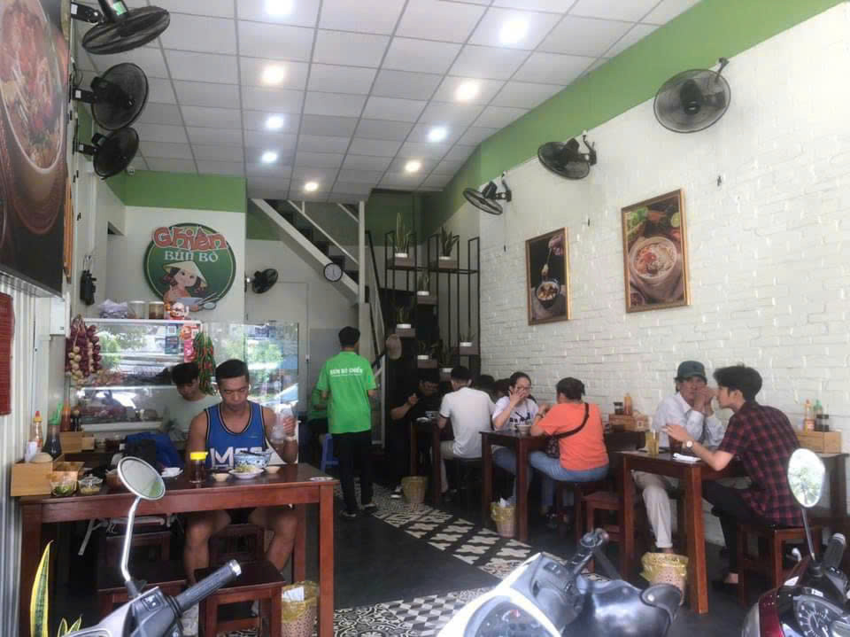 CHÍNH CHỦ CẦN SANG QUÁN BÚN BÒ HUẾ  Địa chỉ: 607 Nguyễn Thị Thập, Phường Tân Hưng, Quận 7, TP HCM