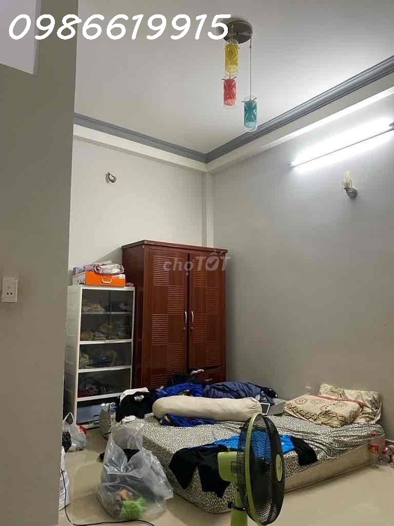 Q7 BÁN NHÀ HẺM XE HƠI - GẦN LOTTE MART - DT 75m2 - NHỈNH 8 TỶ
