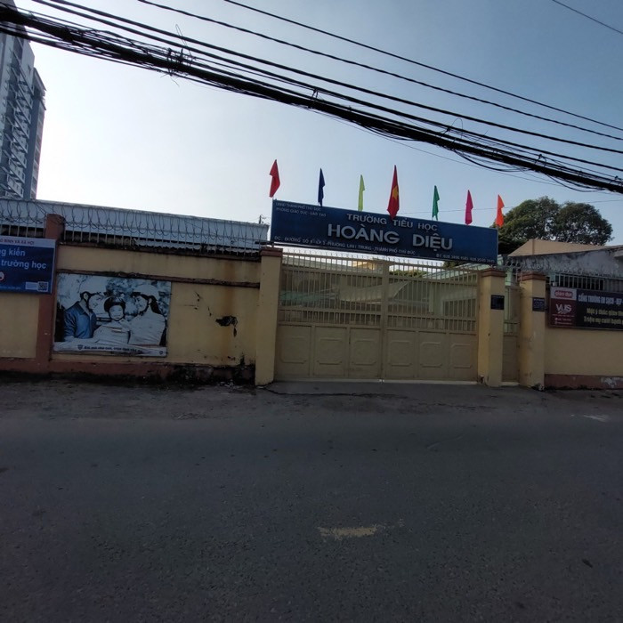 LINH TRUNG HẺM XE TẢI - NGANG LỚN - XÂY TOÀ NHÀ QUÁ ĐẸP 24 TY, TL