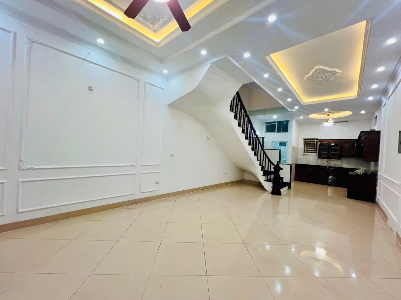 BÁN NHÀ PHÚC LỢI – LÔ GÓC 2 MẶT THOÁNG – GẦN TÒA RUBY3 – 69m² x 4T – 7.8 TỶ