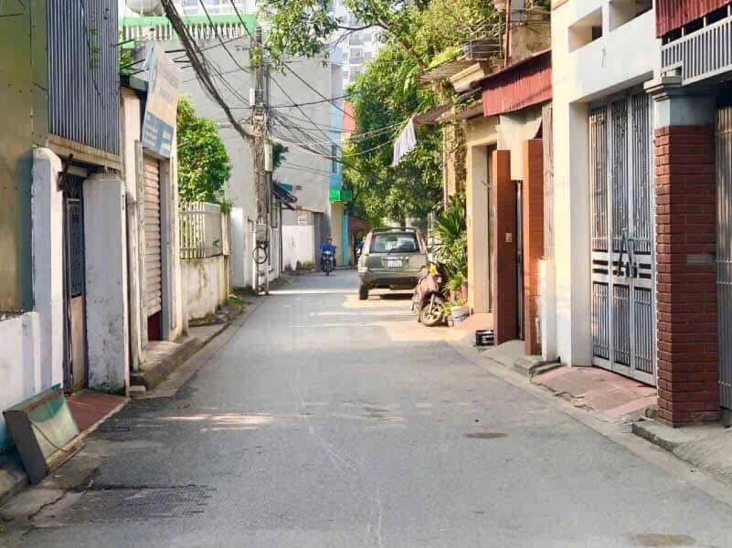 Hàng Hiếm !!! Bán đất Phúc Lợi 35m x 4m, vuông vắn, 1 nhà ra oto tránh giá đầu tư chỉ 4 tỷ 1. LH 0936123469
