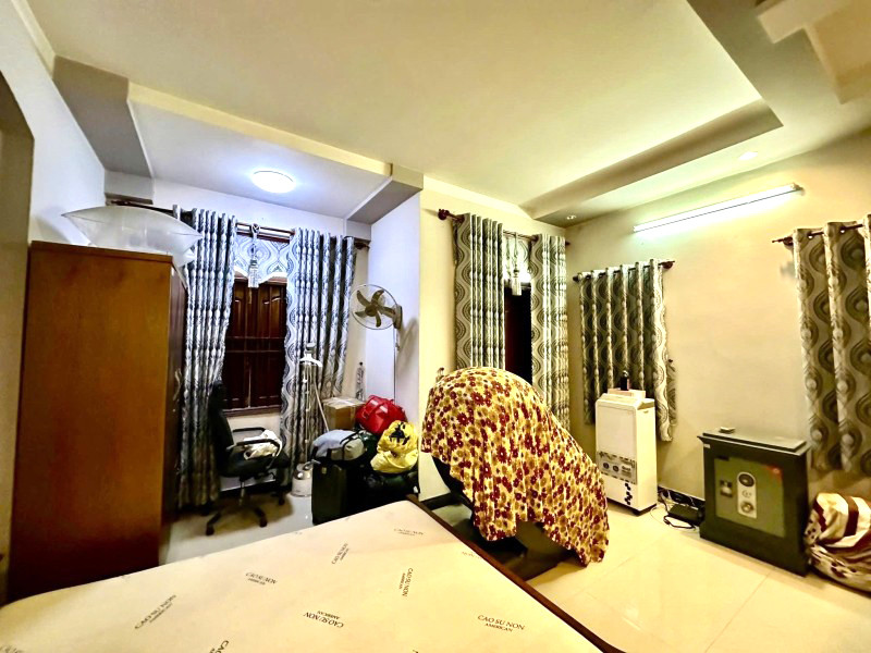 Bán Nhà Mặt Tiền Kinh Doanh 4 Tầng 140m2_9.1x15.5m Gần Chợ Tam Hà Tam Phú Thủ Đức Chỉ 14 tỷ.