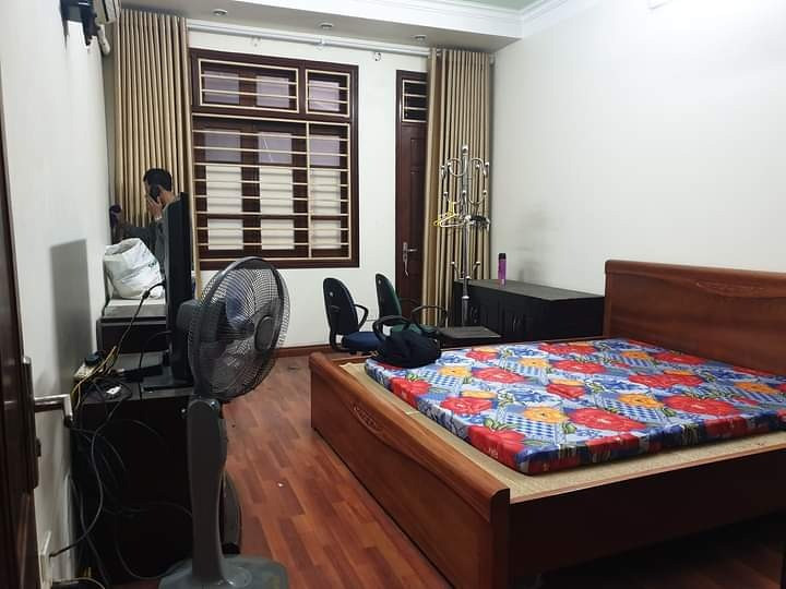 Nhà mặt tiền 150 m2, KDC Thuận Giao, thuận tiện ở, buôn bán, giá rẻ hơn khu vực 500tr