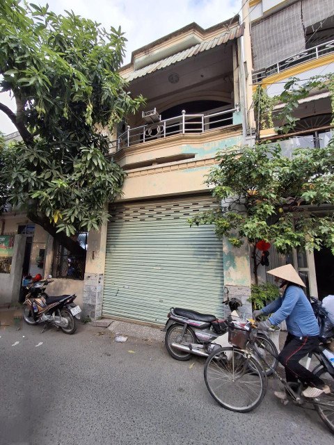 Nhà 2 tầng Quang Trung GV, 42m2, 4x11.3m chỉ 5.x tỷ