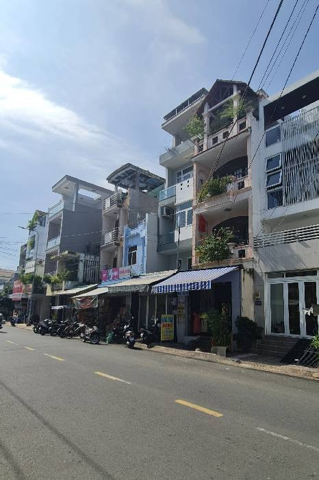 Bán Gấp Nhà Mặt Tiền An Dương Vương - Dòng Tiền 22 Triệu/Tháng, Tiện Ích Liền Kề!