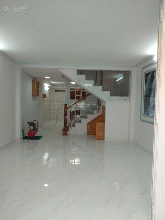 Nhà Hoàng Hoa Thám Bình Thạnh. 45m2 (4* 11,5m), 5 tâng; 6PN, 6WC. Hẻm 4m, giá 6,95 tỷ