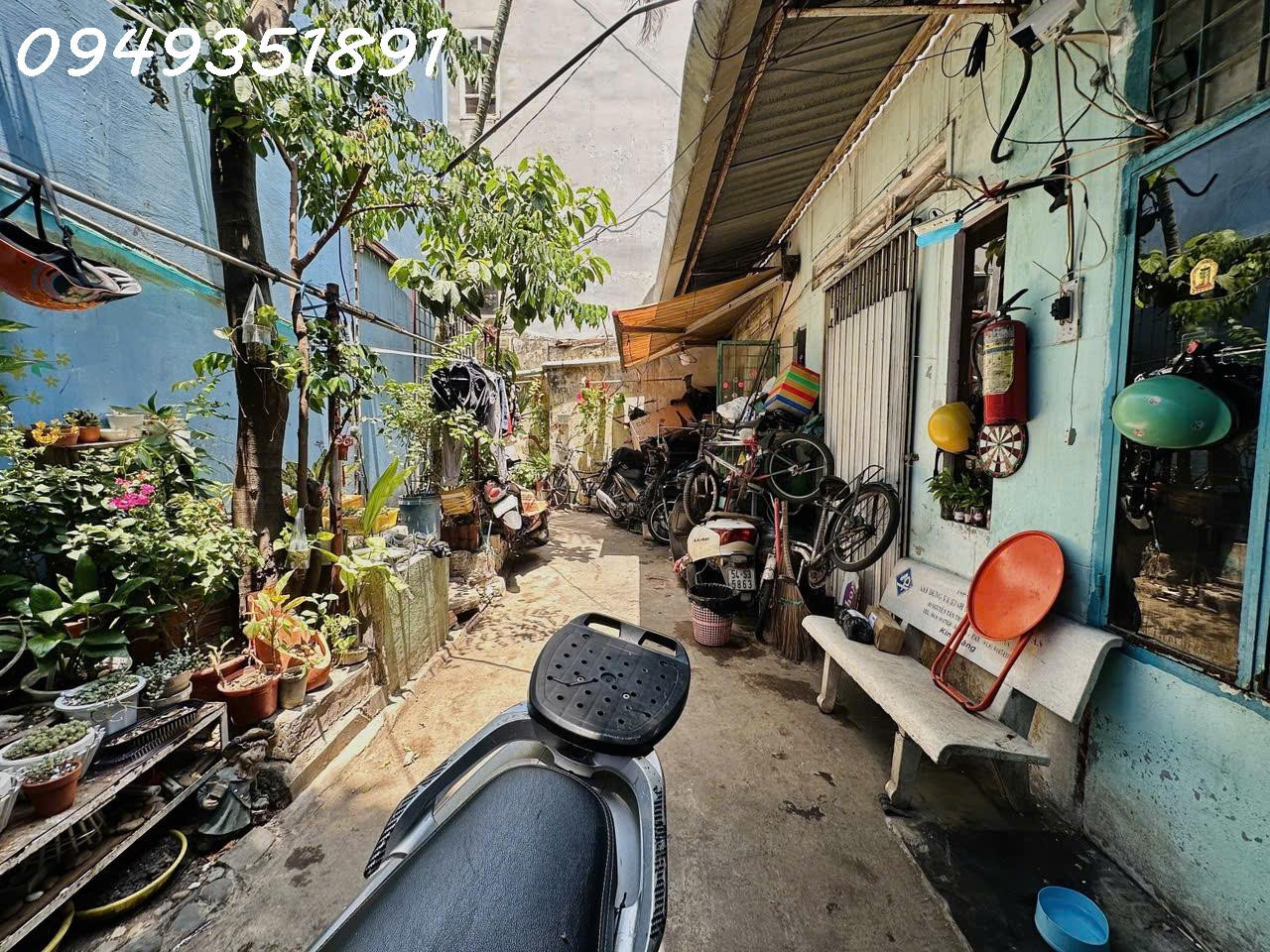 🌟 NHÀ NÁT BÌNH THẠNH 210M2 CẤP4 NGANG 15M SHR HOÀN CÔNG ĐỦ GIÁ 12,2Tỷ LH 0949351891