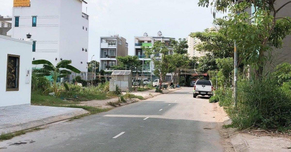 Thanh lí gấp 5 lô nền đẹp ngay gần Chợ Đầu Mối Thủ Đức gần 100m2 chỉ 1tỉ7 , Mặt tiền kinh doanh , sổ sẵn , XDTD