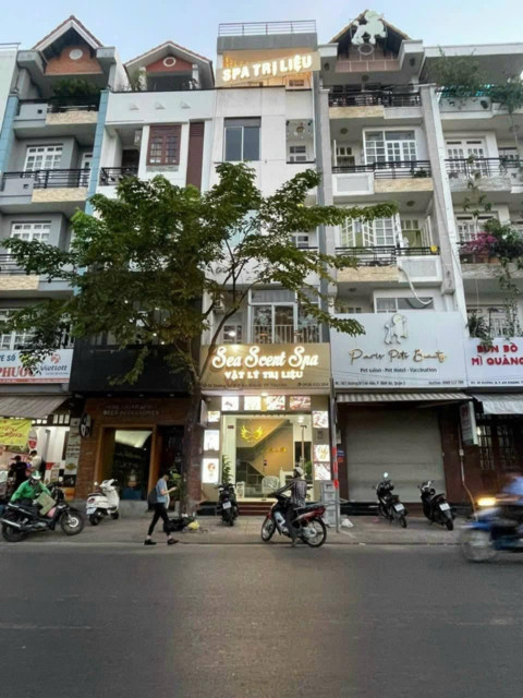 Sang nhượng spa & hair salon đang kinh doanh ở Trần Não, Quận 2