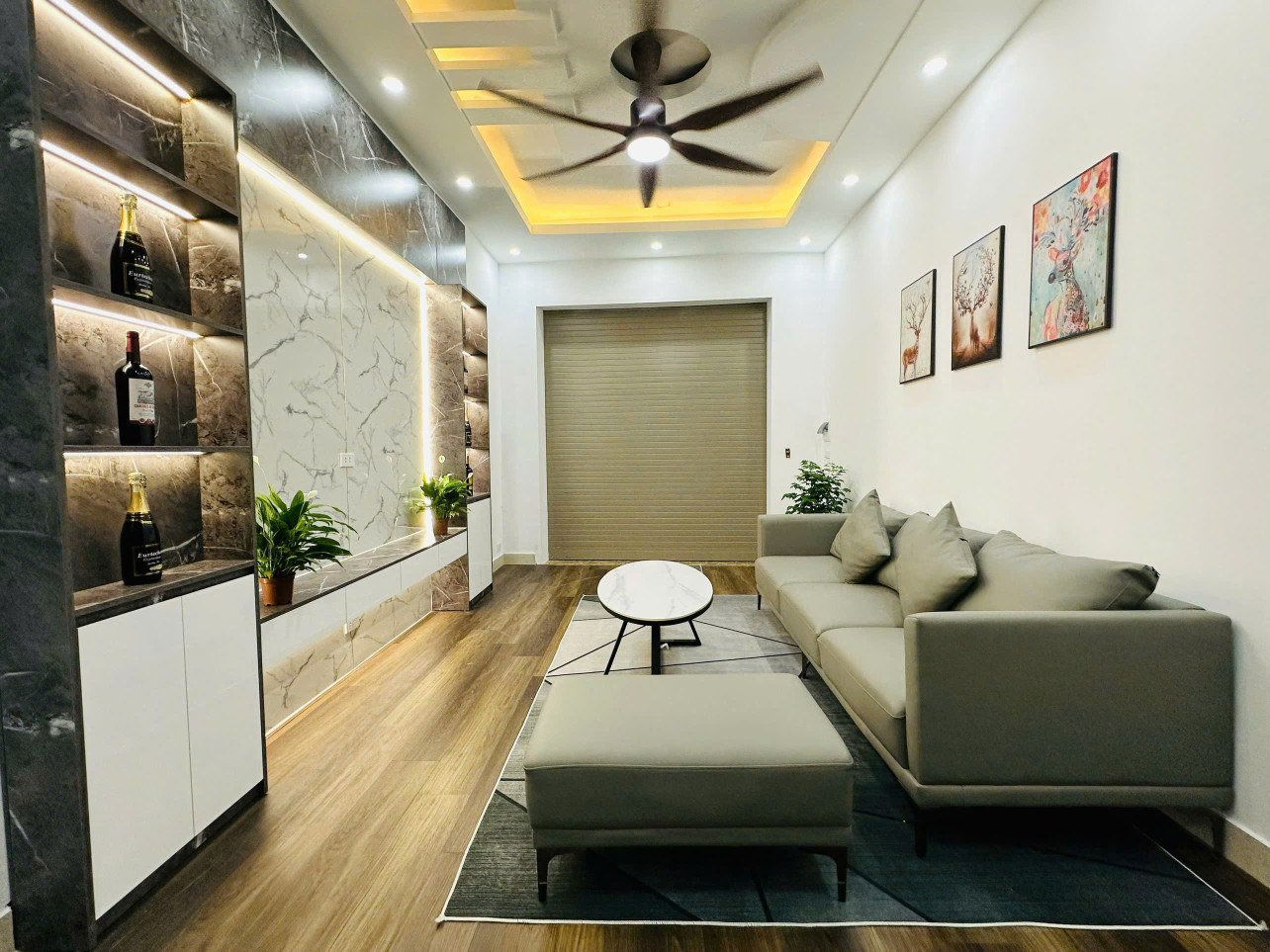 Chính chủ bán nhà tại Đường Minh Khai, HBT, Hà Nội, cạnh Time City, DT 31m2,/38 m giá 5,400