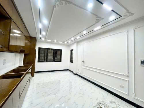 Bán nhà phố Hoàng Quốc Việt, nhà lô góc, 6 tầng thang máy, MT 3,9m, nhà mới