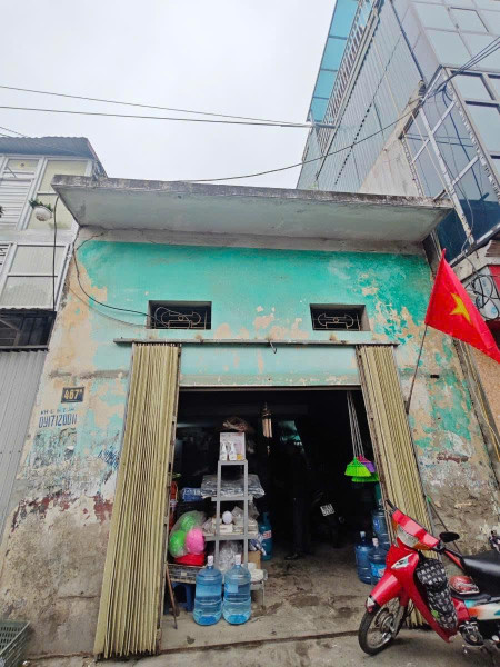 NHÀ ĐẸP- GIÁ TỐT CHÍNH CHỦ Cần Bán nhanh căn nhà mặt phố Vĩnh Hưng