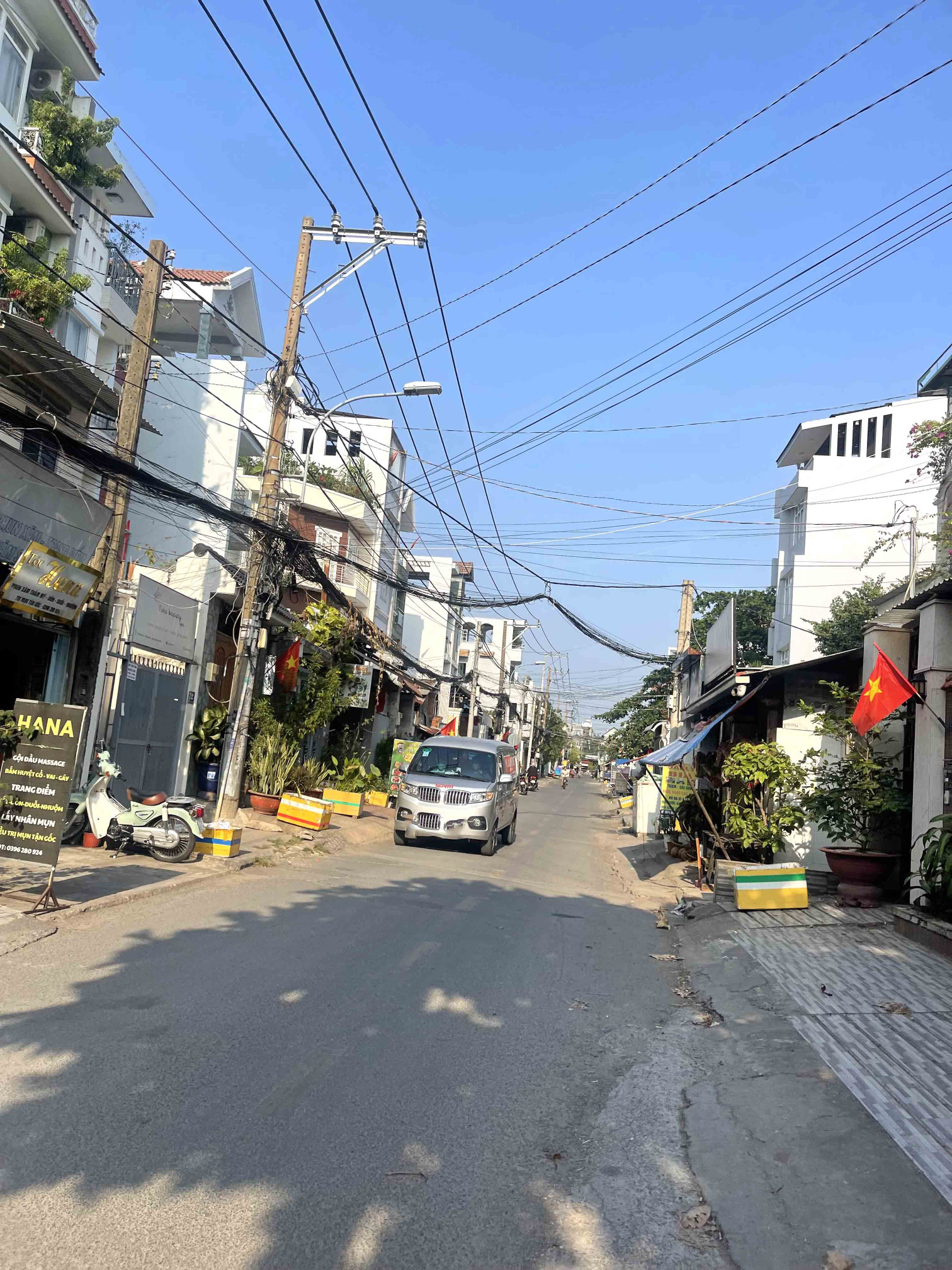 Bán Nhà Mặt Tiền KD Gần ĐH Luật Hiệp Bình Chánh Thủ Đức 126m2 chỉ 7.6 tỷ Sẵn Dòng Tiền