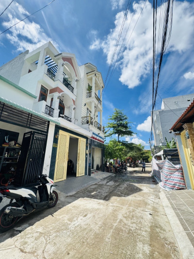 Đất Đẹp Linh Trung Thủ Đức – Ngang 8m Vuông Đẹp – 117m² – Hẻm Xe Tải – Gần Hoàng Diệu 2 – 9 Tỷ