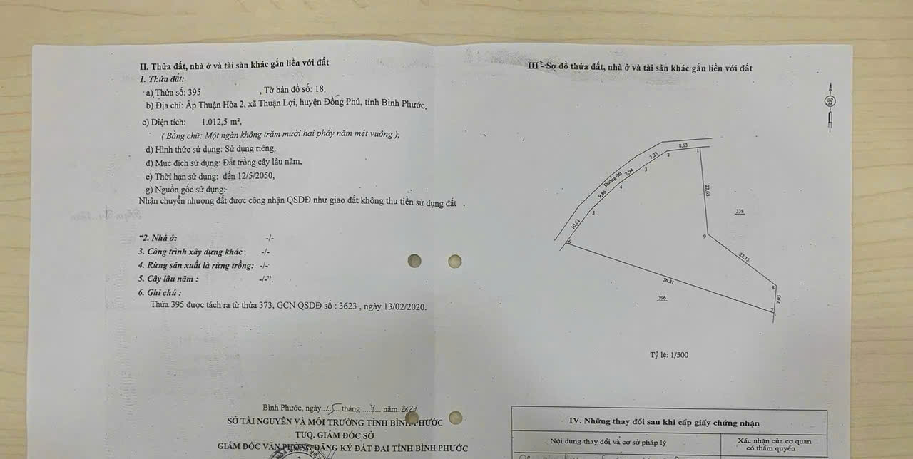 Bán đất sát hồ giá rẻ lh 0703046887