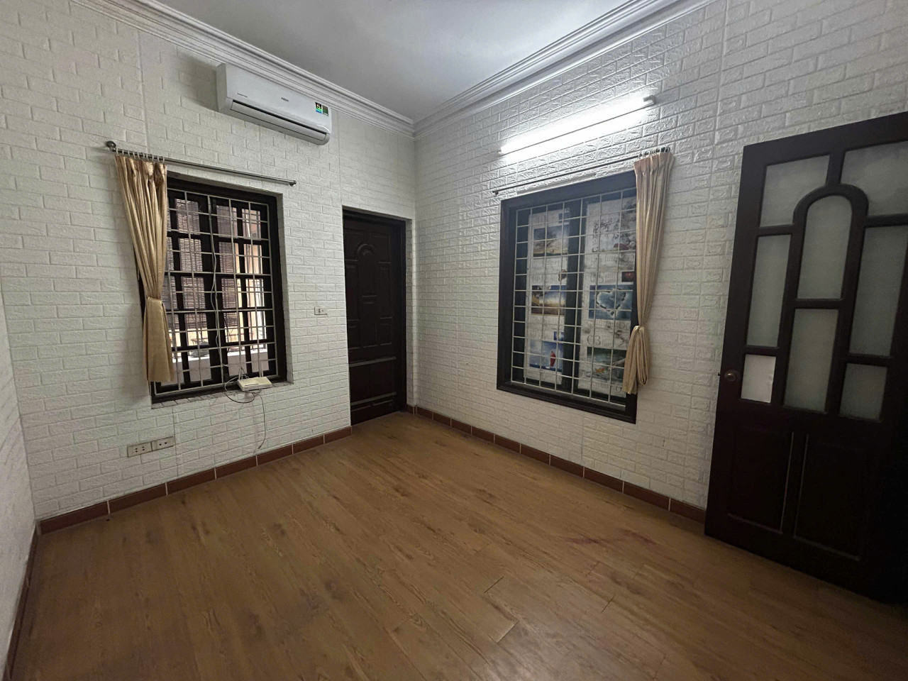 Cho thuê nhà  Ngõ 129 Nguyễn Trãi, Thanh Xuân. DT 45m x 4 tầng, giá 12.5tr
