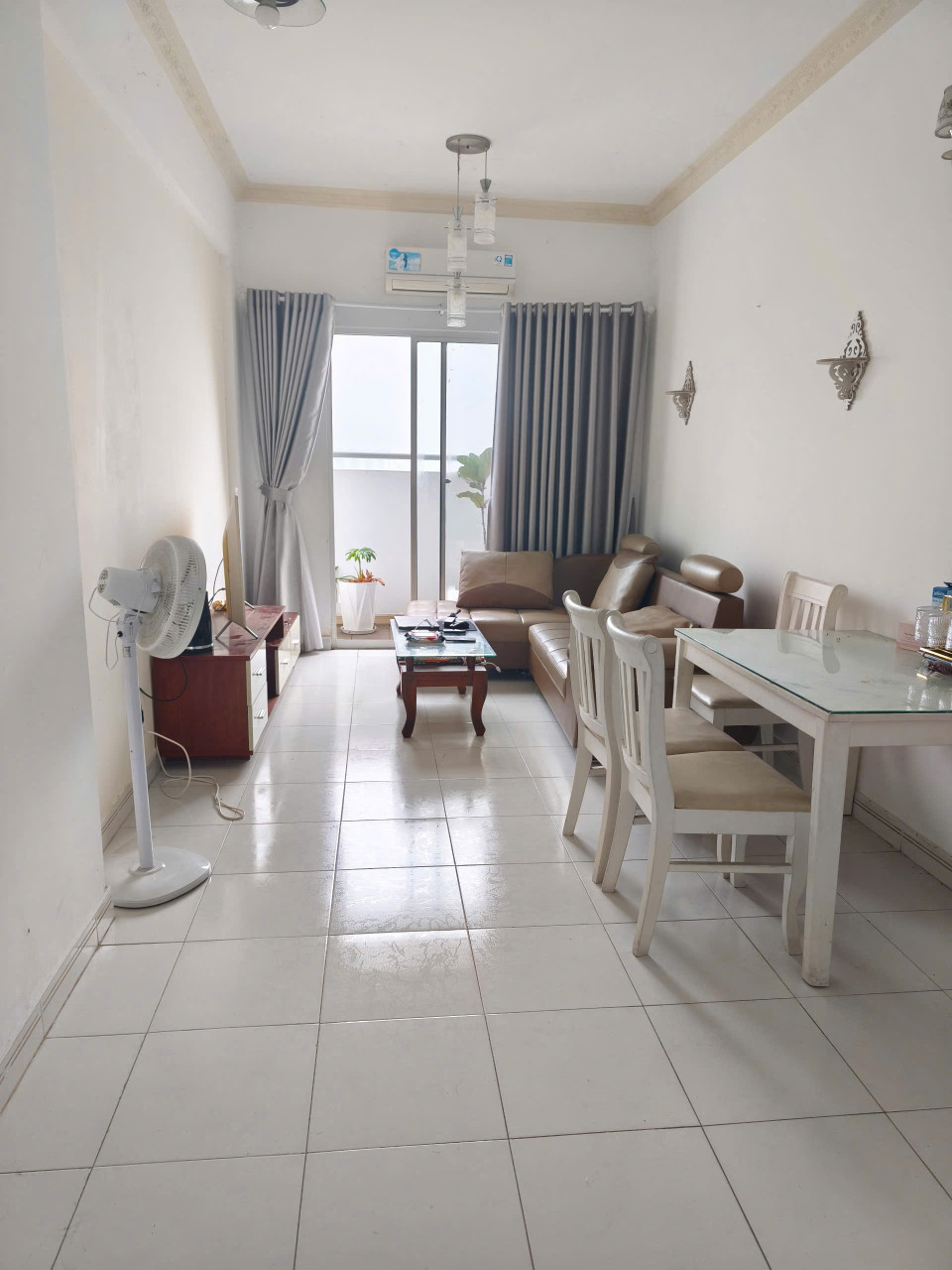 Bán C/c Nguyễn Văn Linh view đẹp tại HQC Plaza, 1,4 tỷ, căn góc 70 m2, 2PN, 2WC, Q.Bình Chánh, HCM