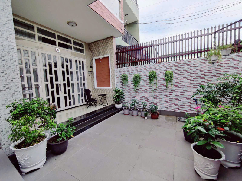 Bán Gáp Căn Biệt Thự Chủ Xuất Mỹ ô tô 160m2  mới tại Đặng Văn Bi Trường Thọ Nhỉnh 10 Tỷ