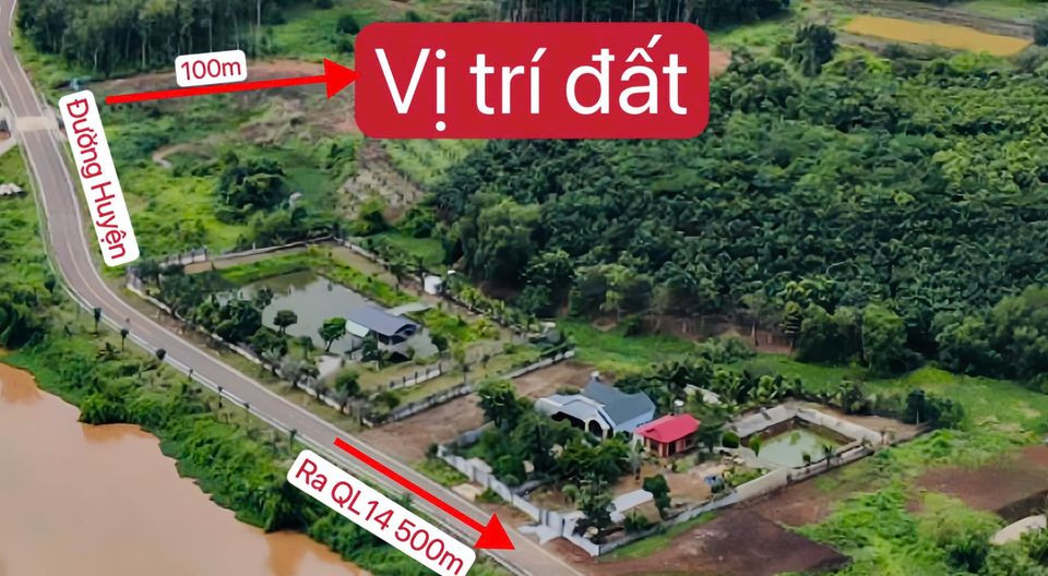 Đất view sông đường vành đai Sông Bé thị xã Chơn Thành Bình Phước, xung quanh toàn biệt thự, 250 triệu.