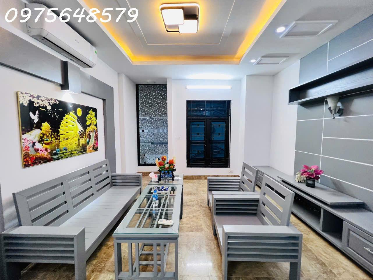 Bán nhà Quan Nhân 45m Lô góc gần phố mặt tiền rộng kinh doanh giá hợp lý