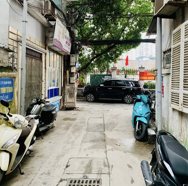 phố QUAN NHÂN-CHỈ 8 tỷ- NGÕ THÔNG- SIÊU PHẨM - 20m RA PHỐ