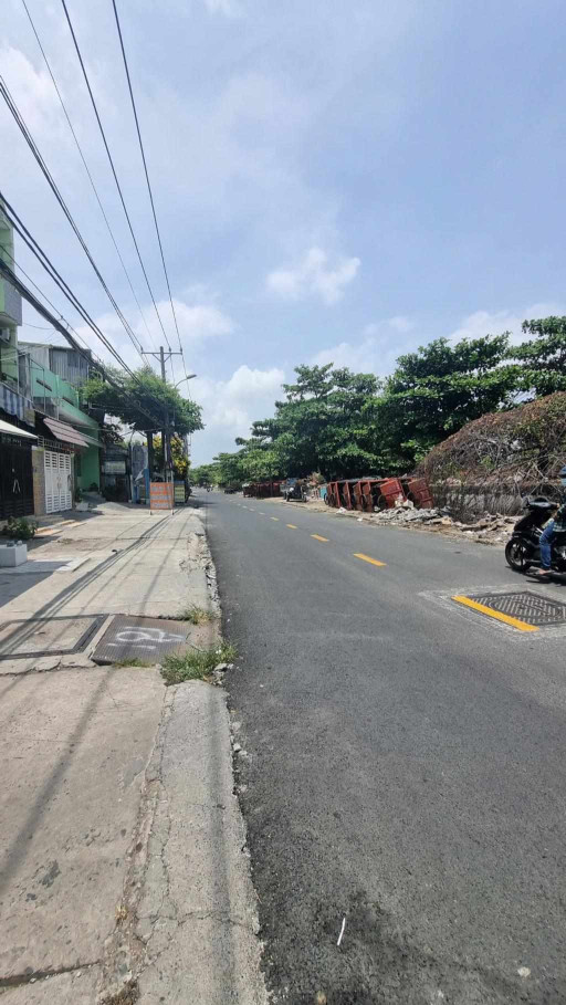NHÀ ĐẸP Q8 SIÊU PHẨM 4 TẦNG 5PN –MẶT TIỀN LƯU HỮU