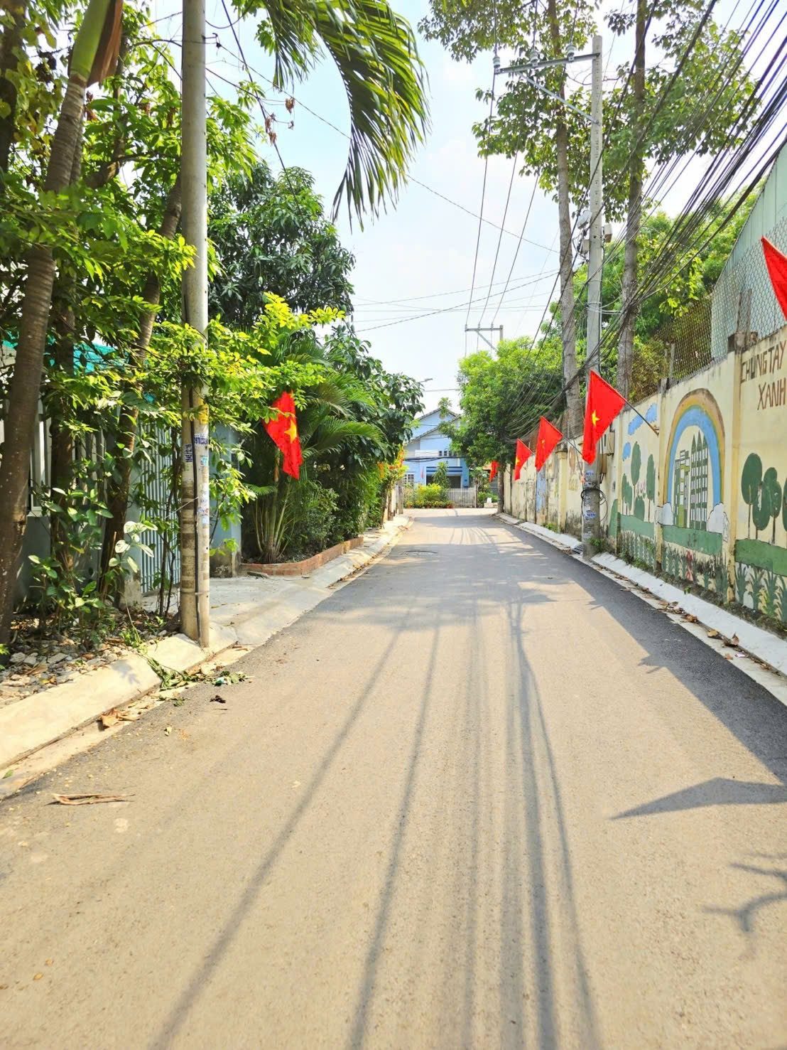 🚗 GẤP BÁN NHÀ 2 TẦNG - 68M2( 4*17) - HOÀN CÔNG ĐỦ - KHÔNG QH - HẺM XE HƠI 6M - GẦN BẾN XE MIỀN ĐÔNG, NHÀ THỜ CAO THÁI - LONG BÌNH, THỦ ĐỨC.(A)